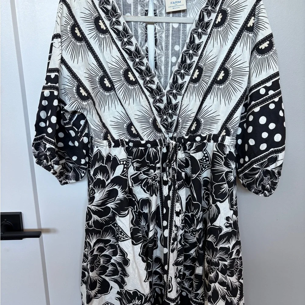 FARM Rio Monochrome Patterned Top - Picture 4 of 5